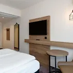 Hotel Ibis Styles 3*