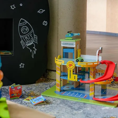 Ibis Styles Hotel 3*