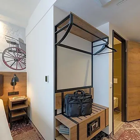 Ibis Styles 3*